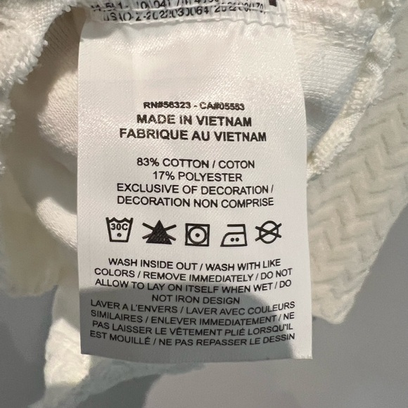 Nike Womens Shirt Ivory Center Swoosh Mock Neck. A051 - Picture 7 of 9